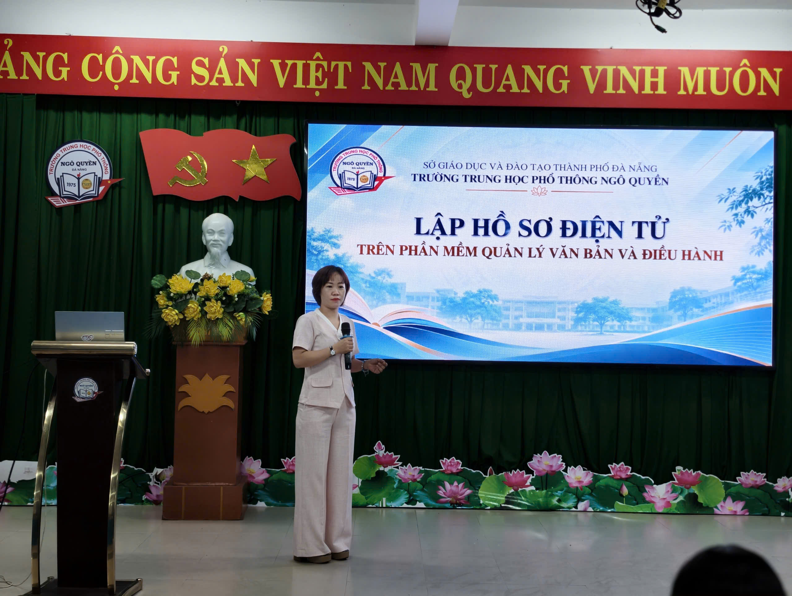 TẬP HUẤN CÔNG TÁC LẬP HỒ SƠ ĐIỆN TỬ TẬP HUẤN CÔNG TÁC LẬP HỒ SƠ ĐIỆN TỬ